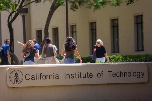 Pasadena California Institute of Technology commonly known as Caltech.